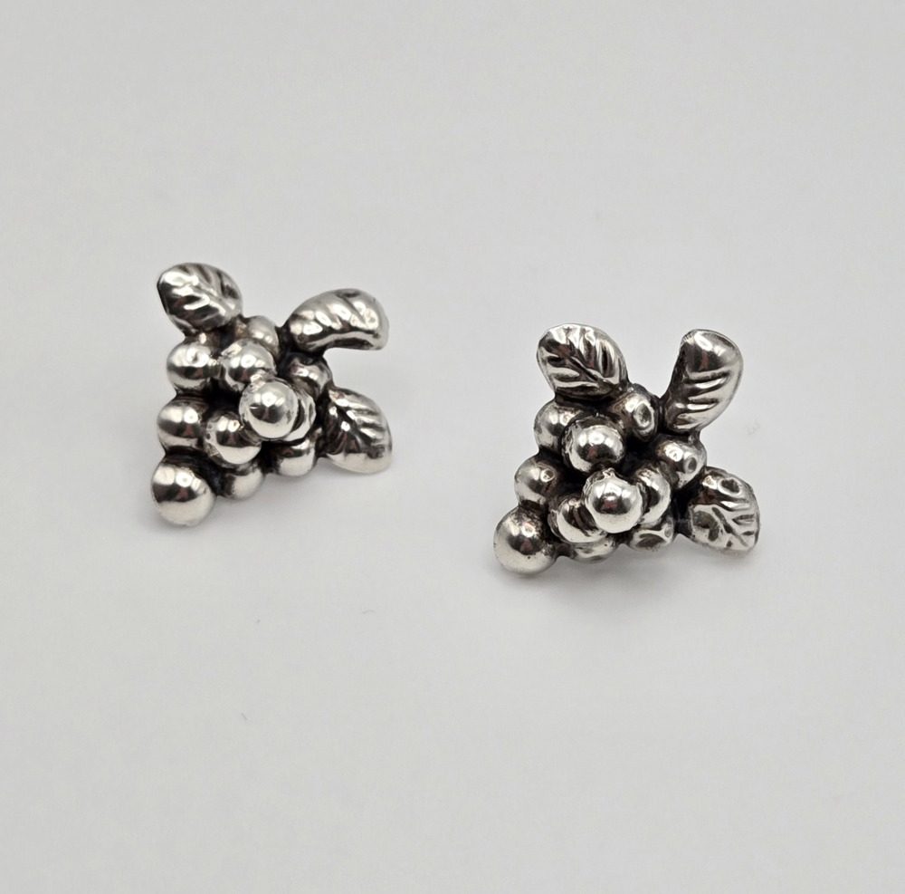 Vintage Sterling Silver Grape Cluster Earrings Midcentury Screwbacks Mexico 925